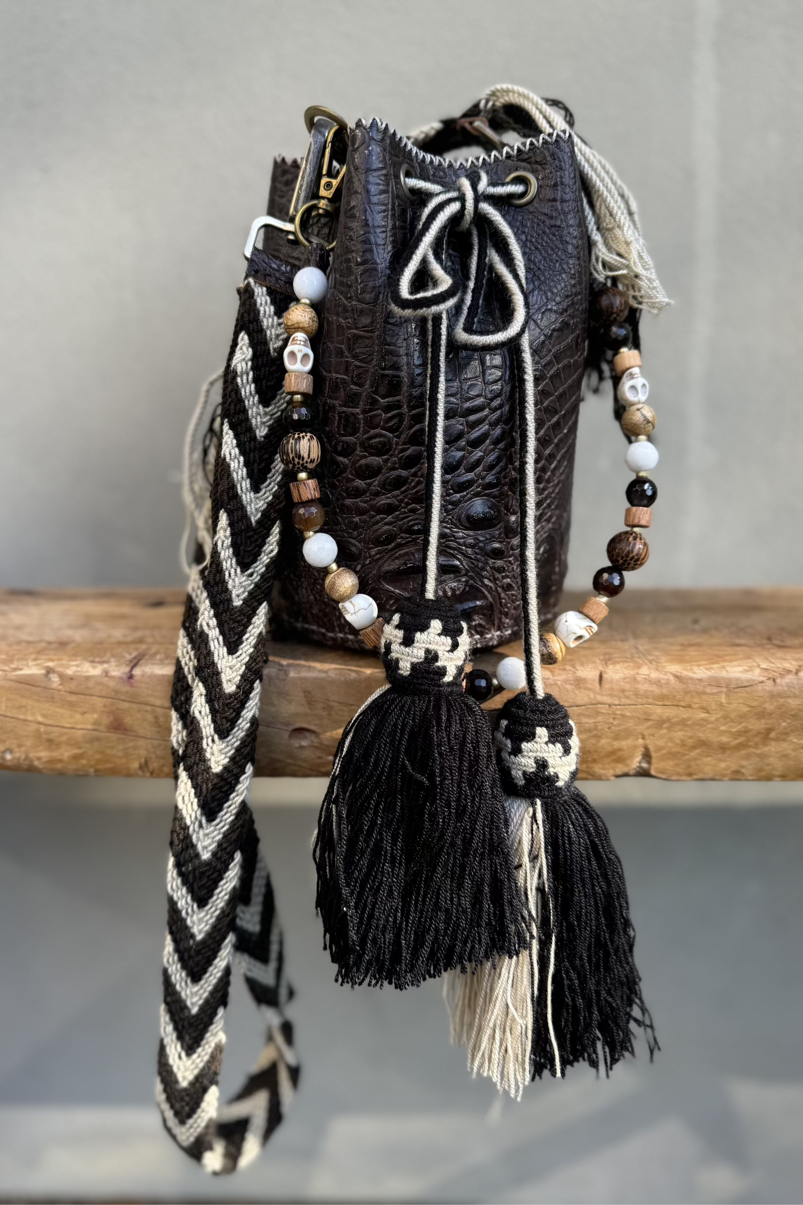 APÜNÜ BUCKET BAG X-SMALL / BRW CROCO - OLIVE #360001