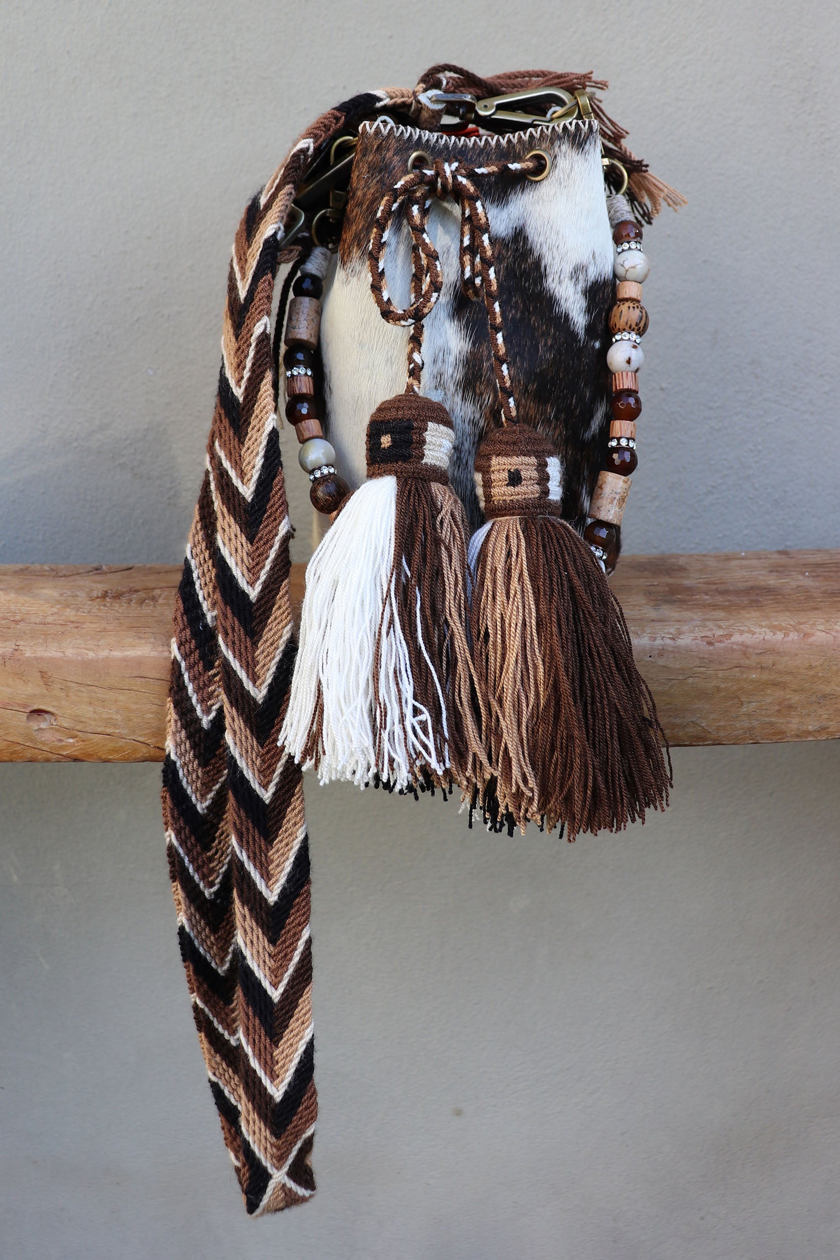 APÜNÜ BUCKET BAG X-SMALL FURRY / BRW&WH - ORANGE #350007