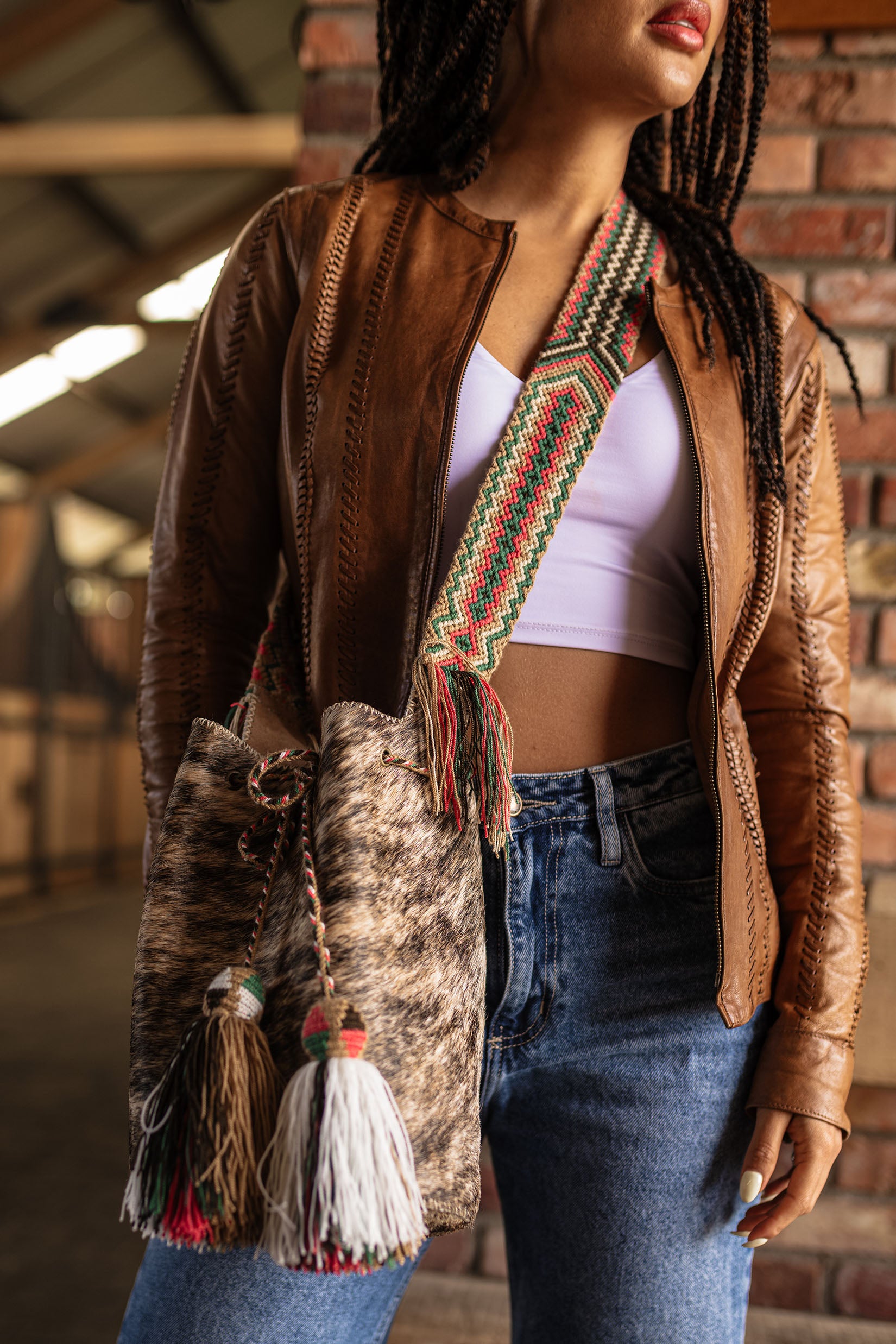 APÜNÜ BUCKET BAG LARGE FURRY / TAUP&WH  - DARK BEIGE #100002