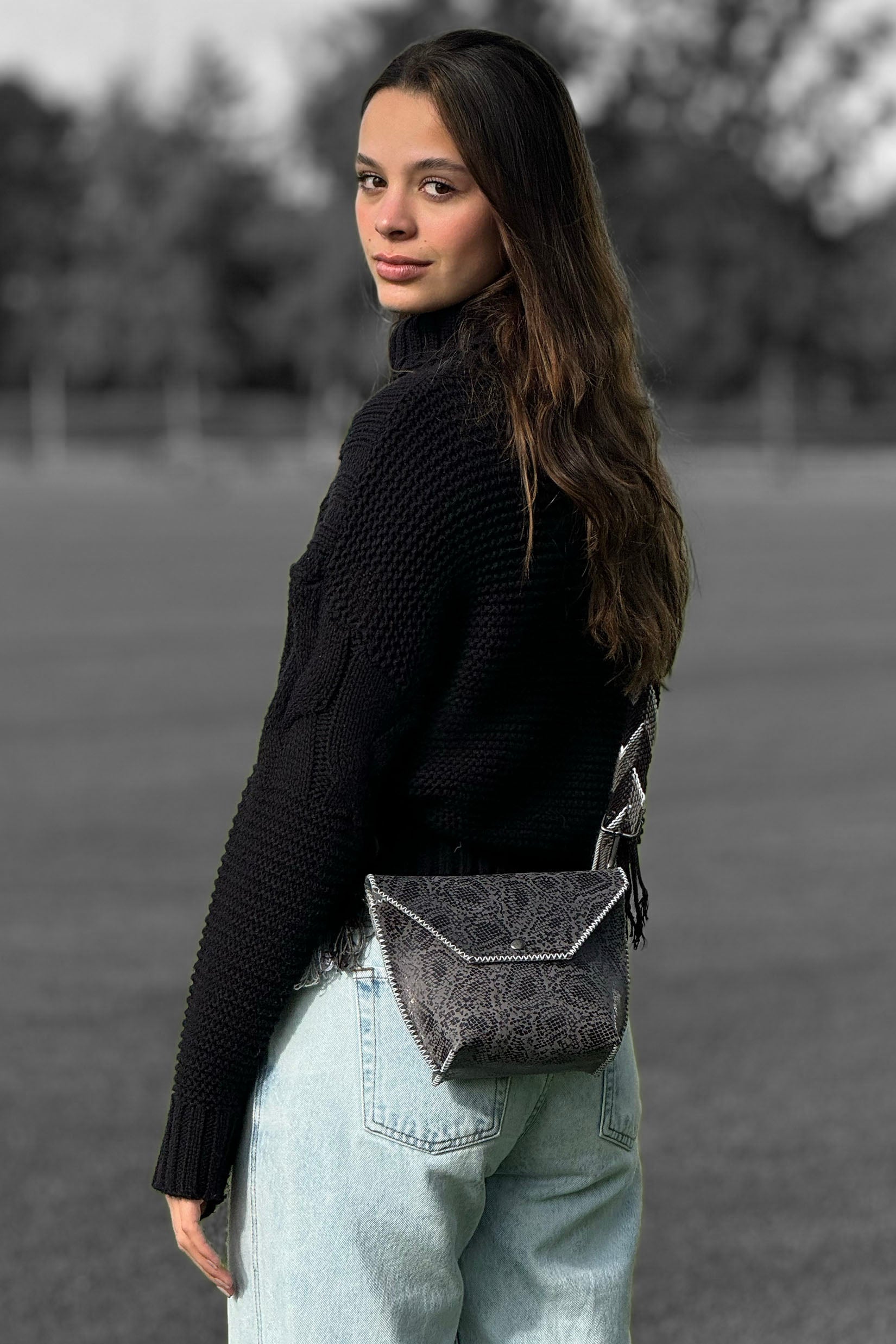 PIAMA TOTE BAG X-SMALL / PYTHON DRK GRAY - GRAY #340002