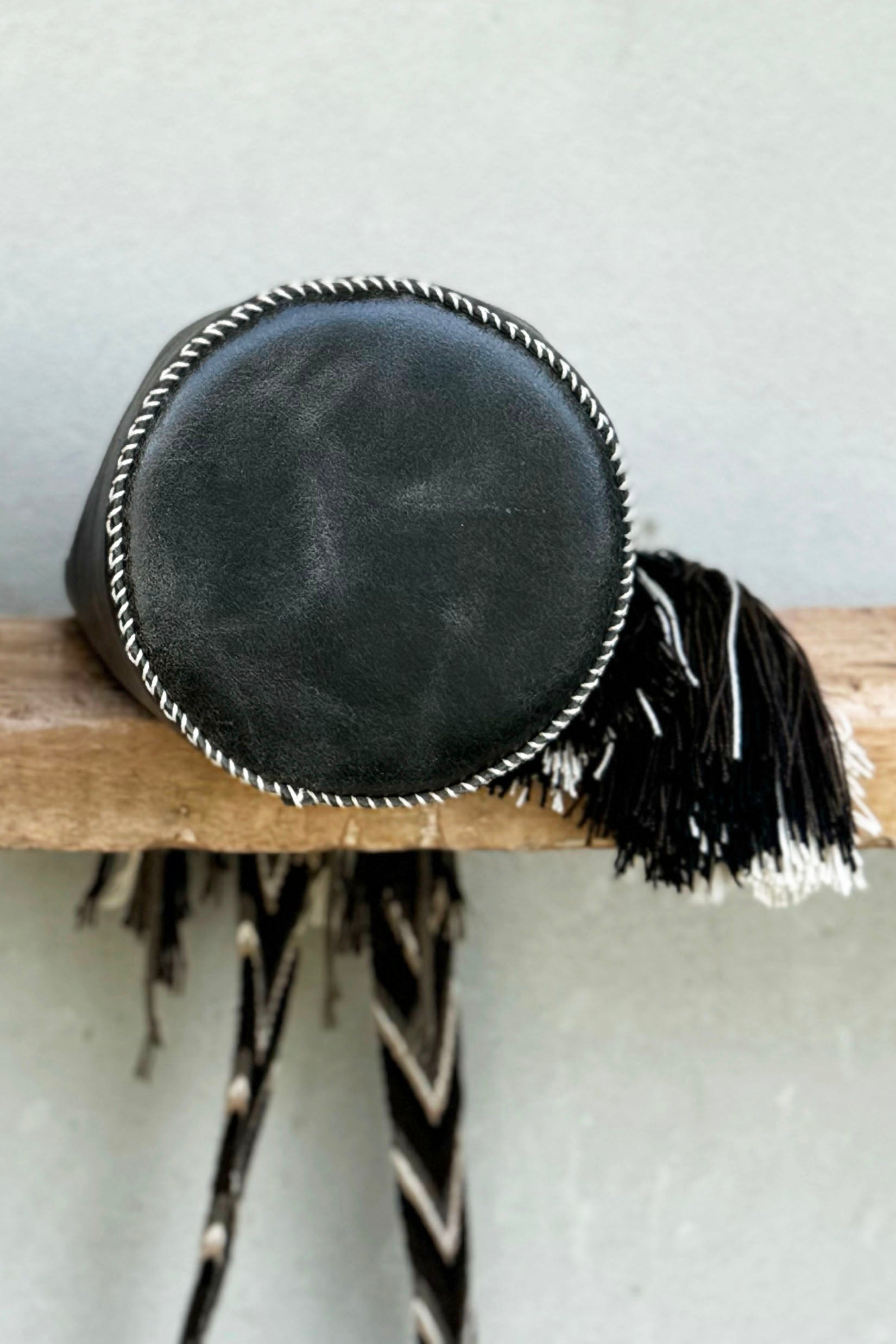 APÜNÜ BUCKET BAG SMALL / DRK OLIVE - DRK OLIVE #120022