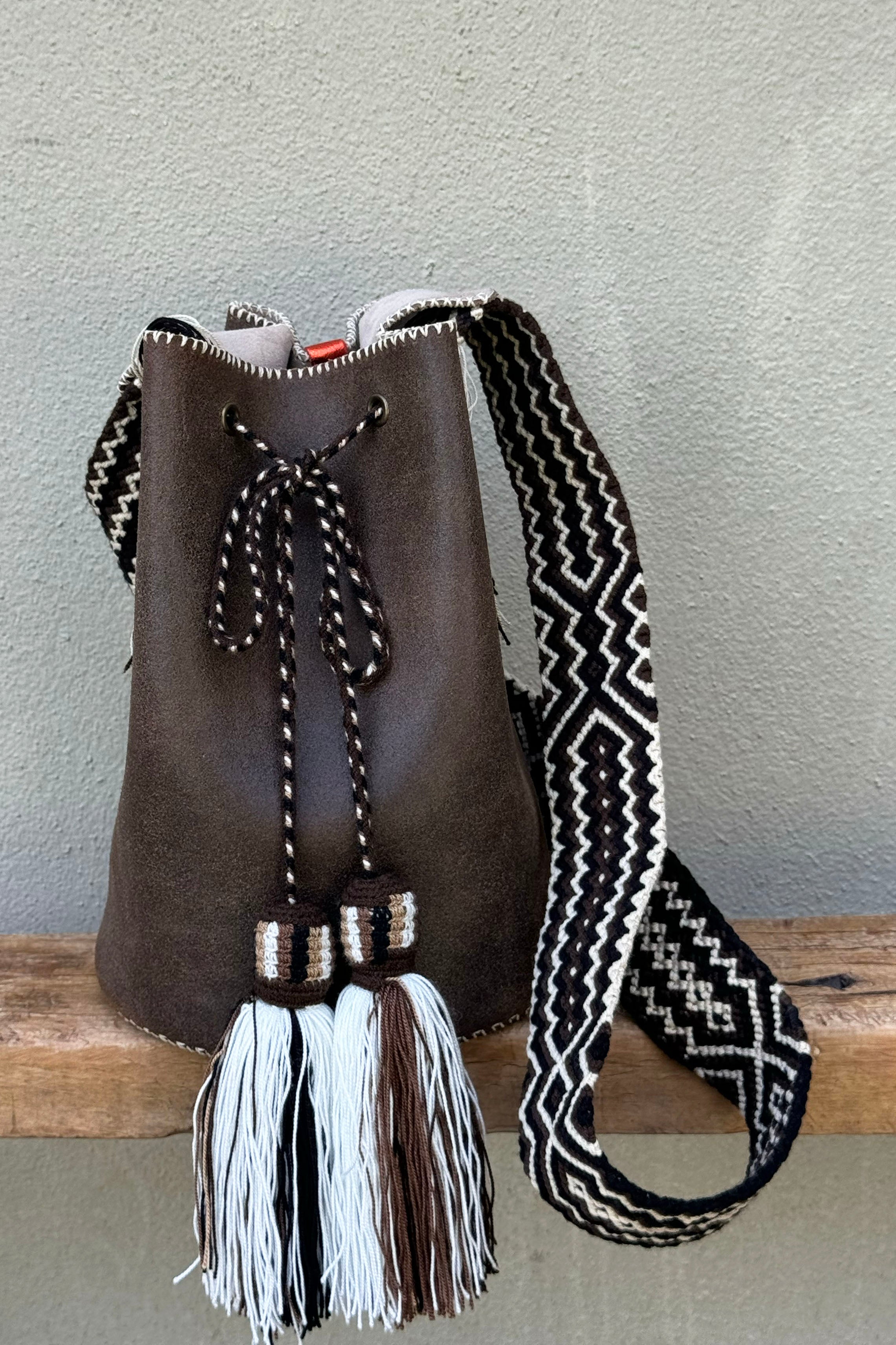 APÜNÜ BUCKET BAG LARGE / BRW - BEIGE #110005