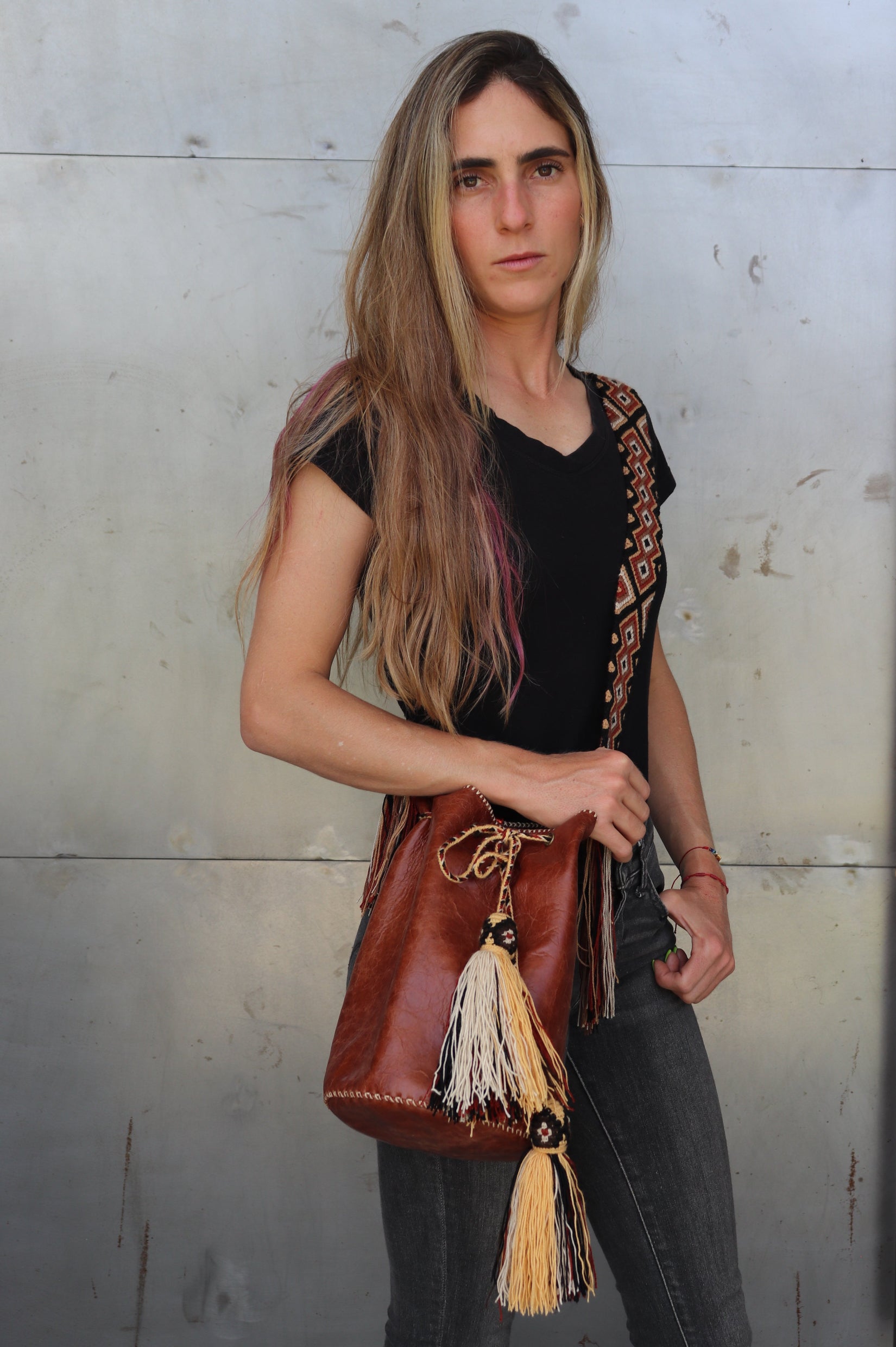 APÜNÜ BUCKET BAG LARGE / COL BRW - MED BRW #110003