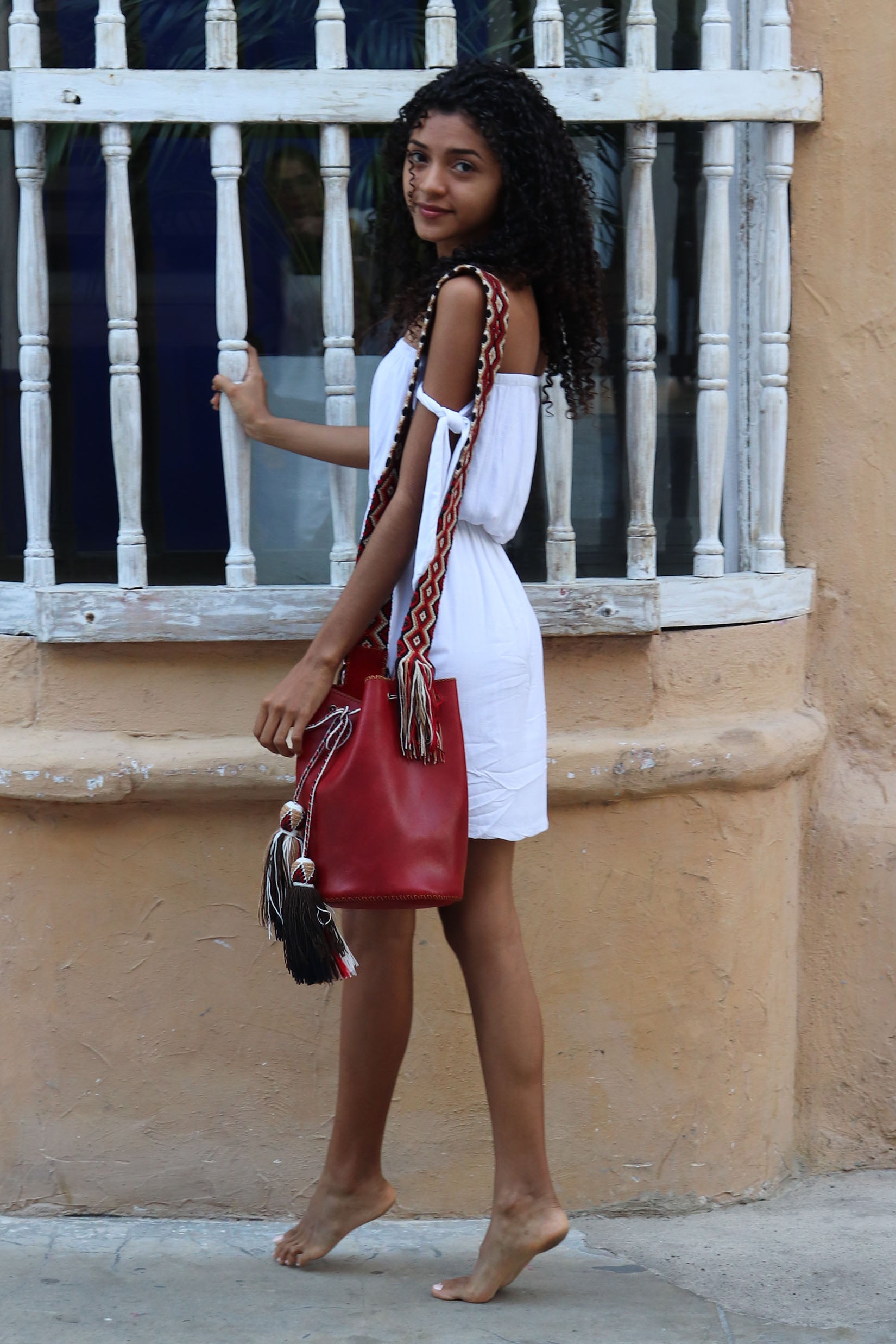 APÜNÜ BUCKET BAG LARGE / RED - RED #110012