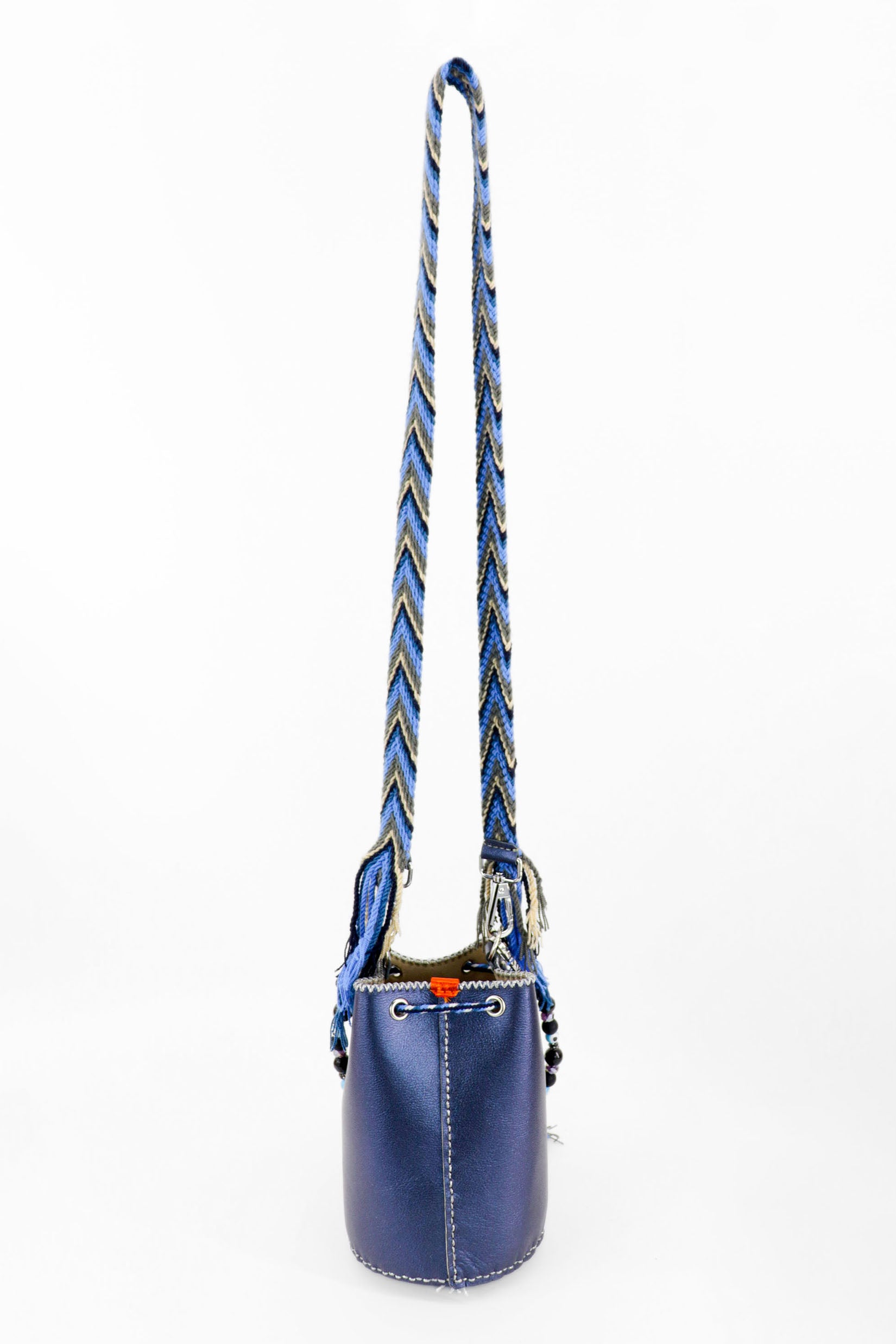 APÜNÜ BUCKET BAG X-SMALL / METAL NAVY - BEIGE #360004