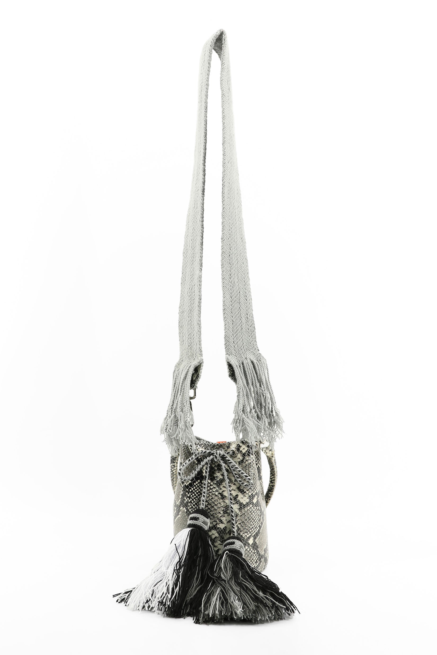 APÜNÜ BUCKET BAG X-SMALL PYTHON / GRAY&WHI - GRAY #360018