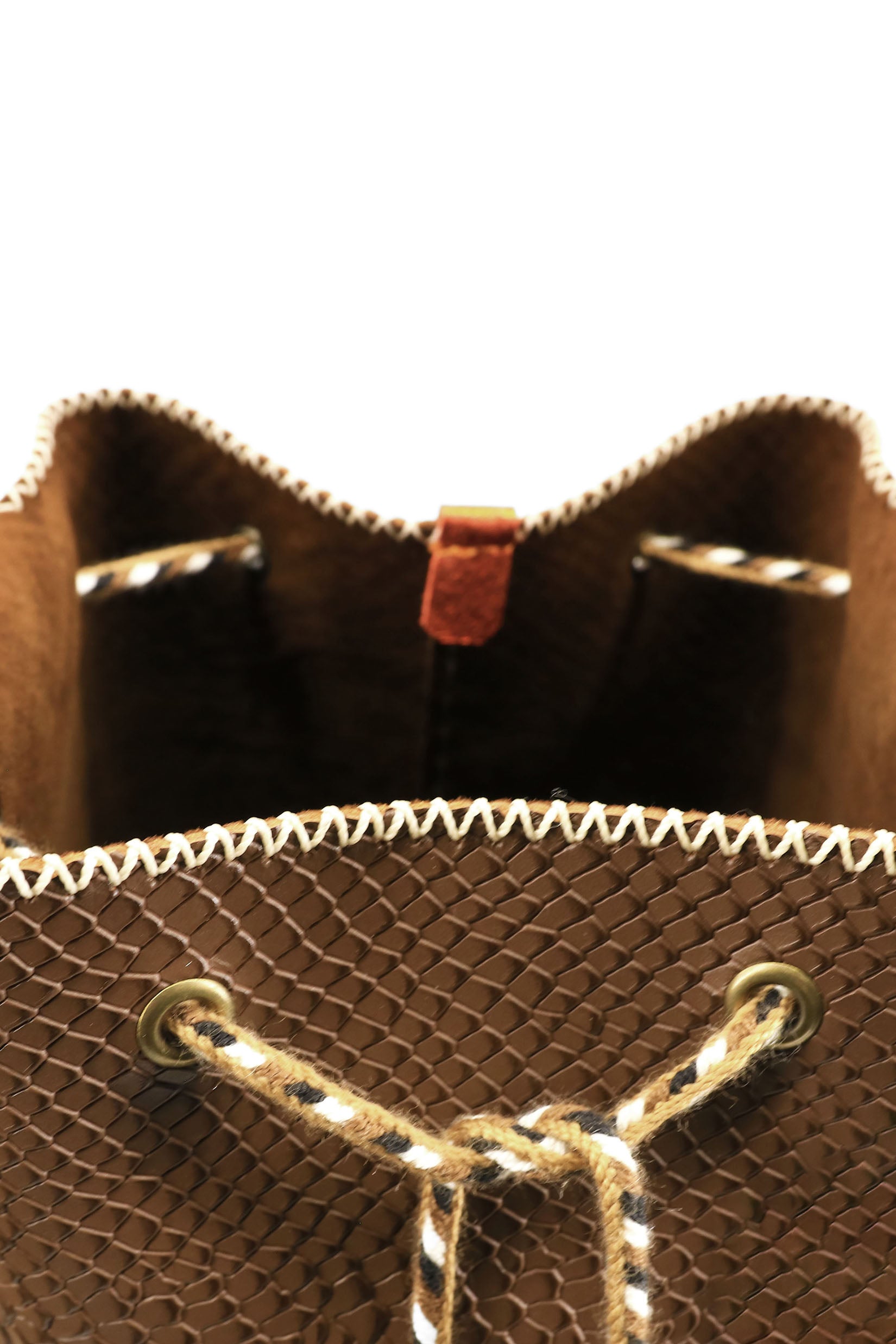 APÜNÜ BUCKET BAG LARGE / SATIN CROCO DRK BRW - BEIGE #110045