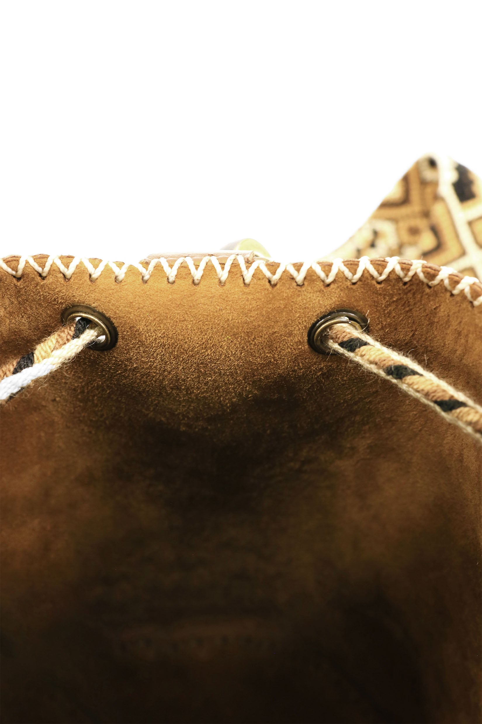 APÜNÜ BUCKET BAG SMALL / COPPER - MED BROWN #120044