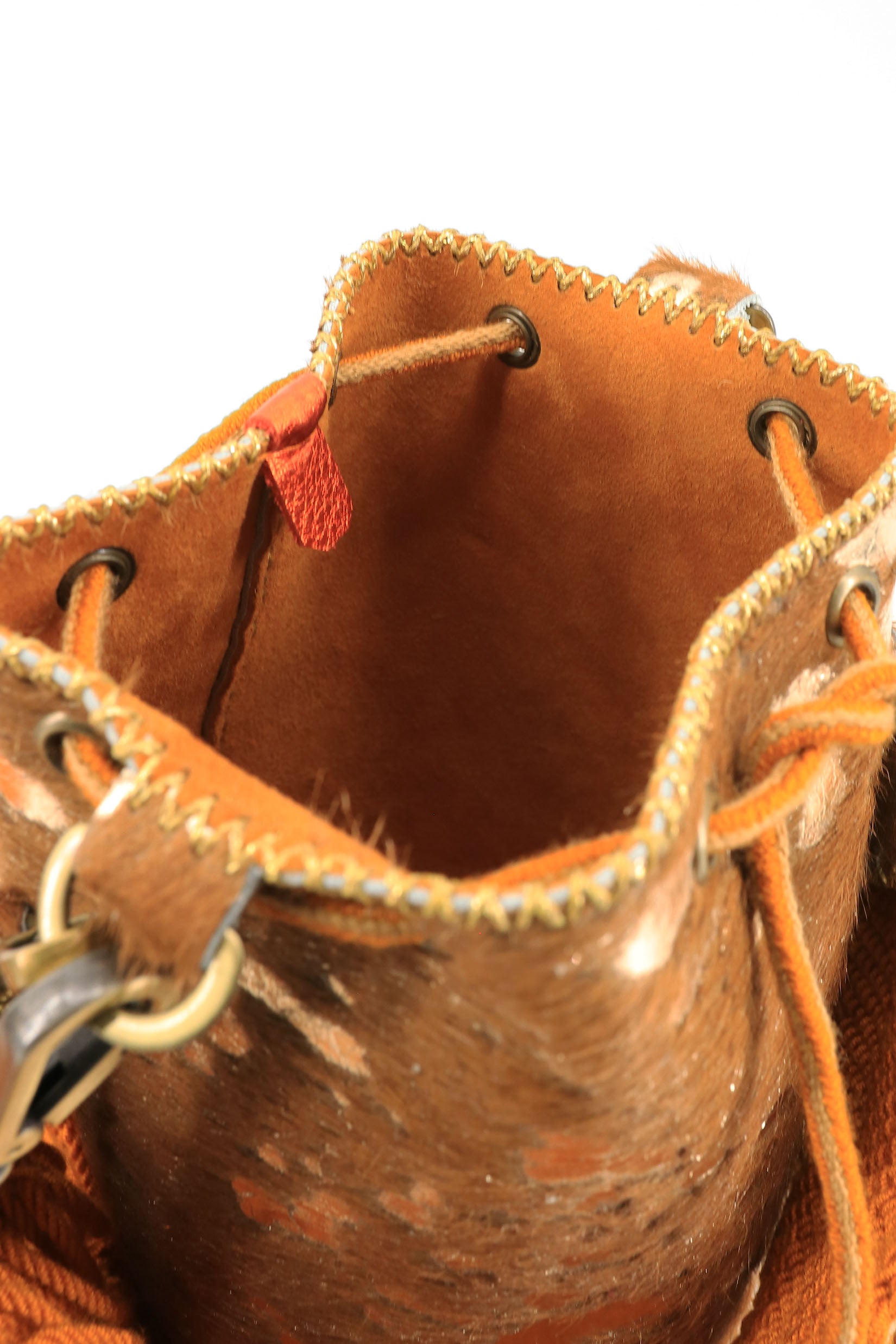 APÜNÜ BUCKET BAG X-SMALL FURRY / CAMEL & GOLD - MUSTARD #350019