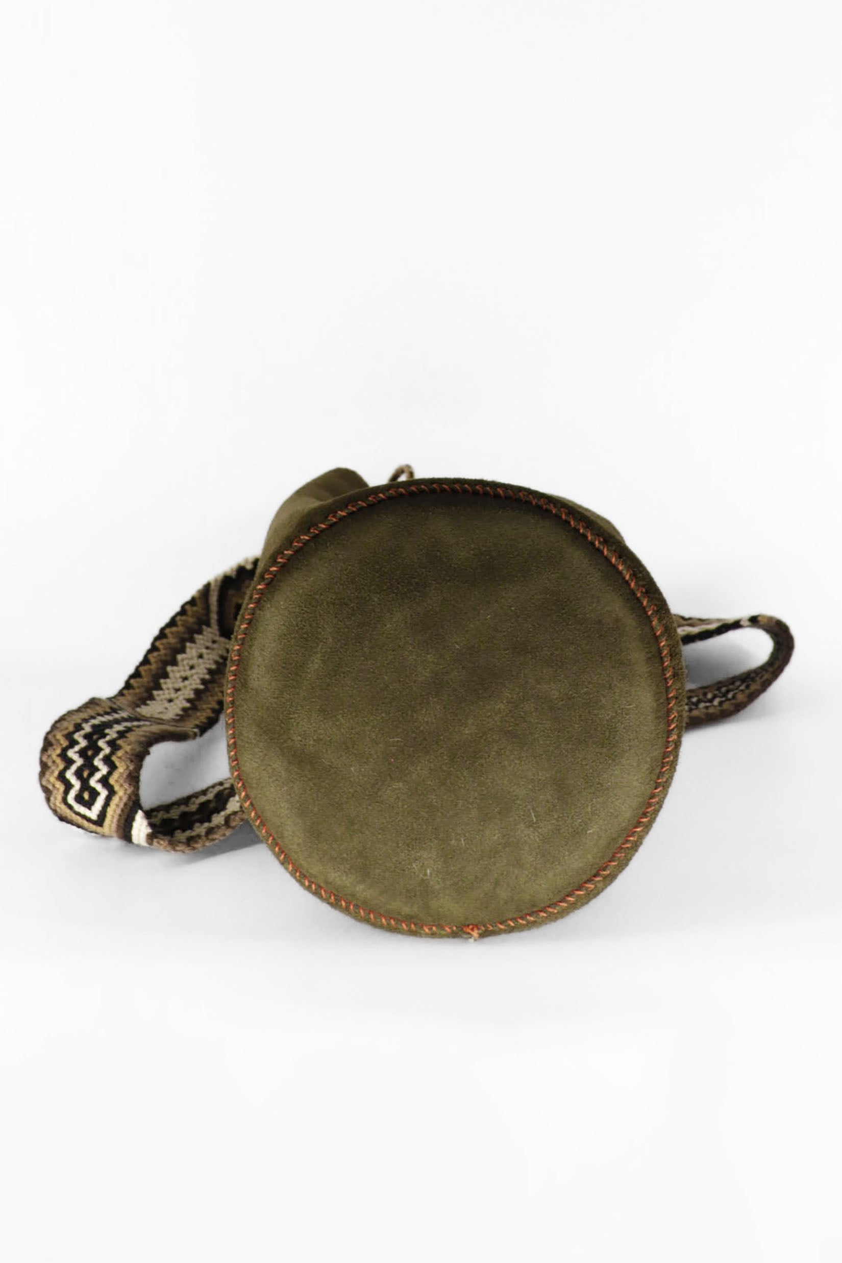 APÜNÜ BUCKET BAG LARGE / OLIVE SUEDE - ORANGE #110044