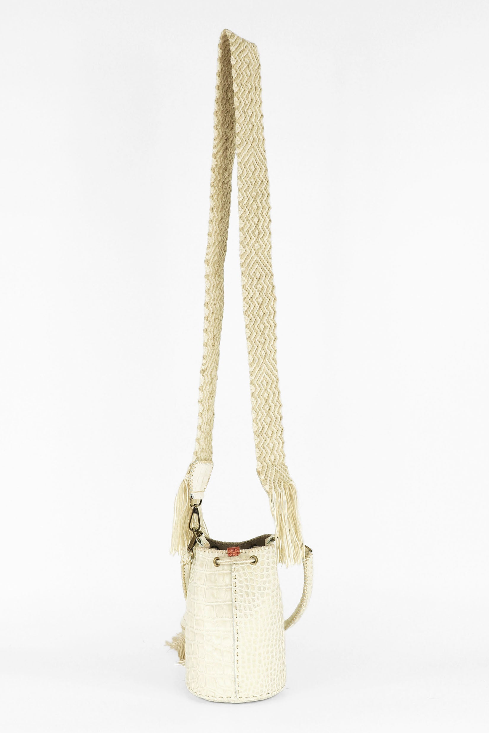 APÜNÜ BUCKET BAG X-SMALL / CROCO OFF WHITE - LIGHT BEIGE #360007