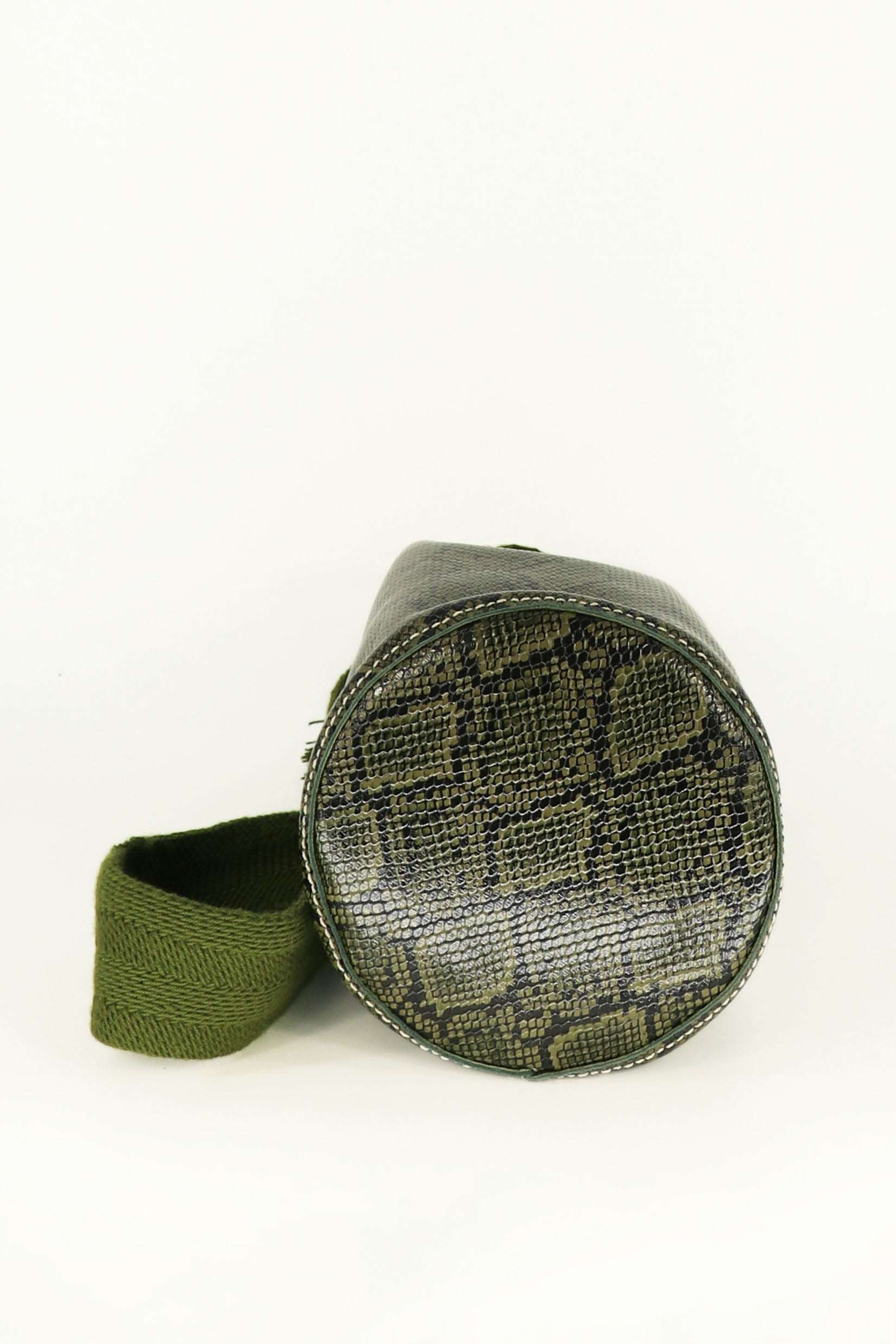APÜNÜ BUCKET BAG LARGE / PYTHON OLIVE - OLIVE #110048