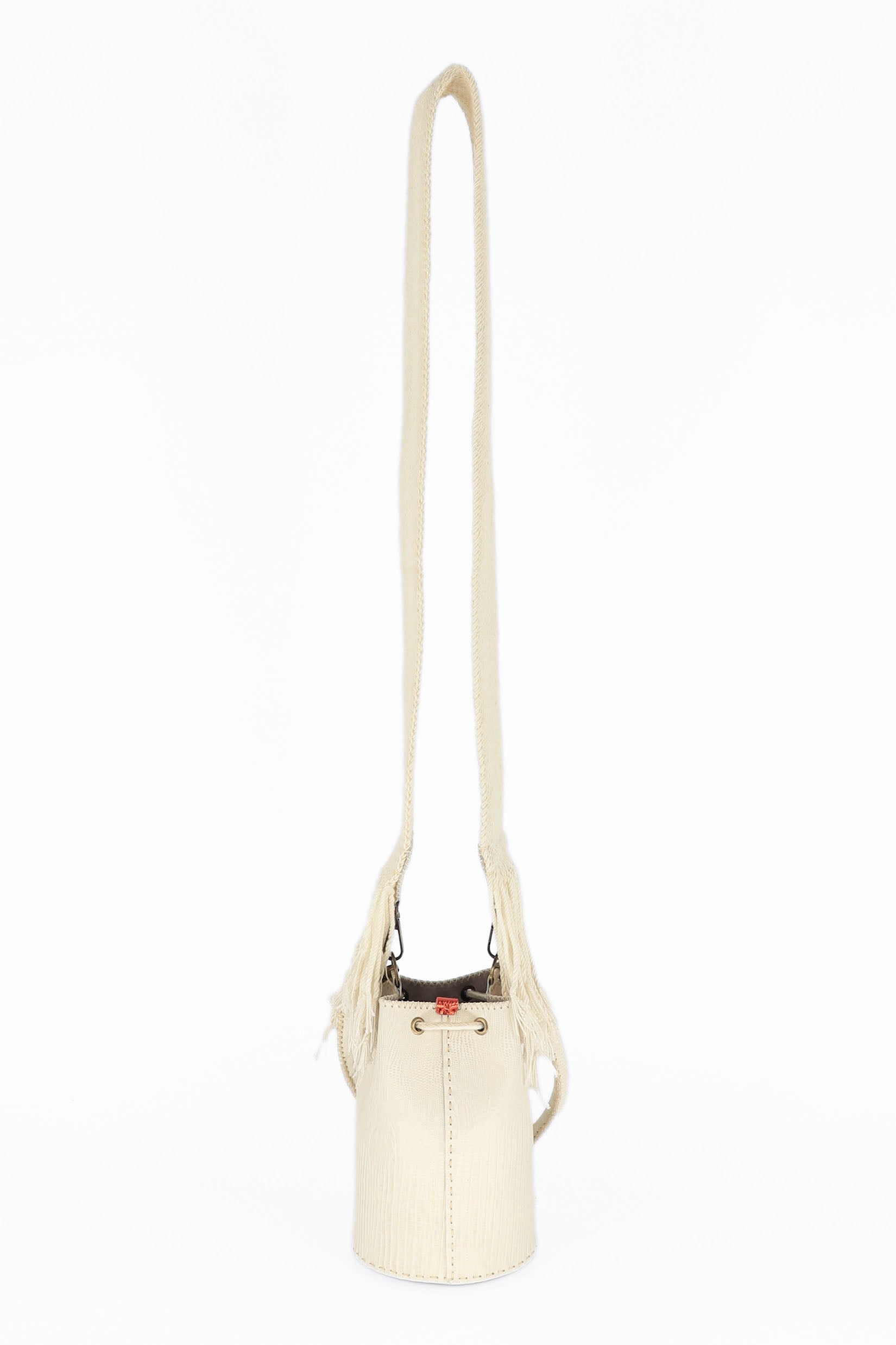 APÜNÜ BUCKET BAG X-SMALL / MINI CROCO PATTERN OFF WHITE - LIGHT BEIGE #360022