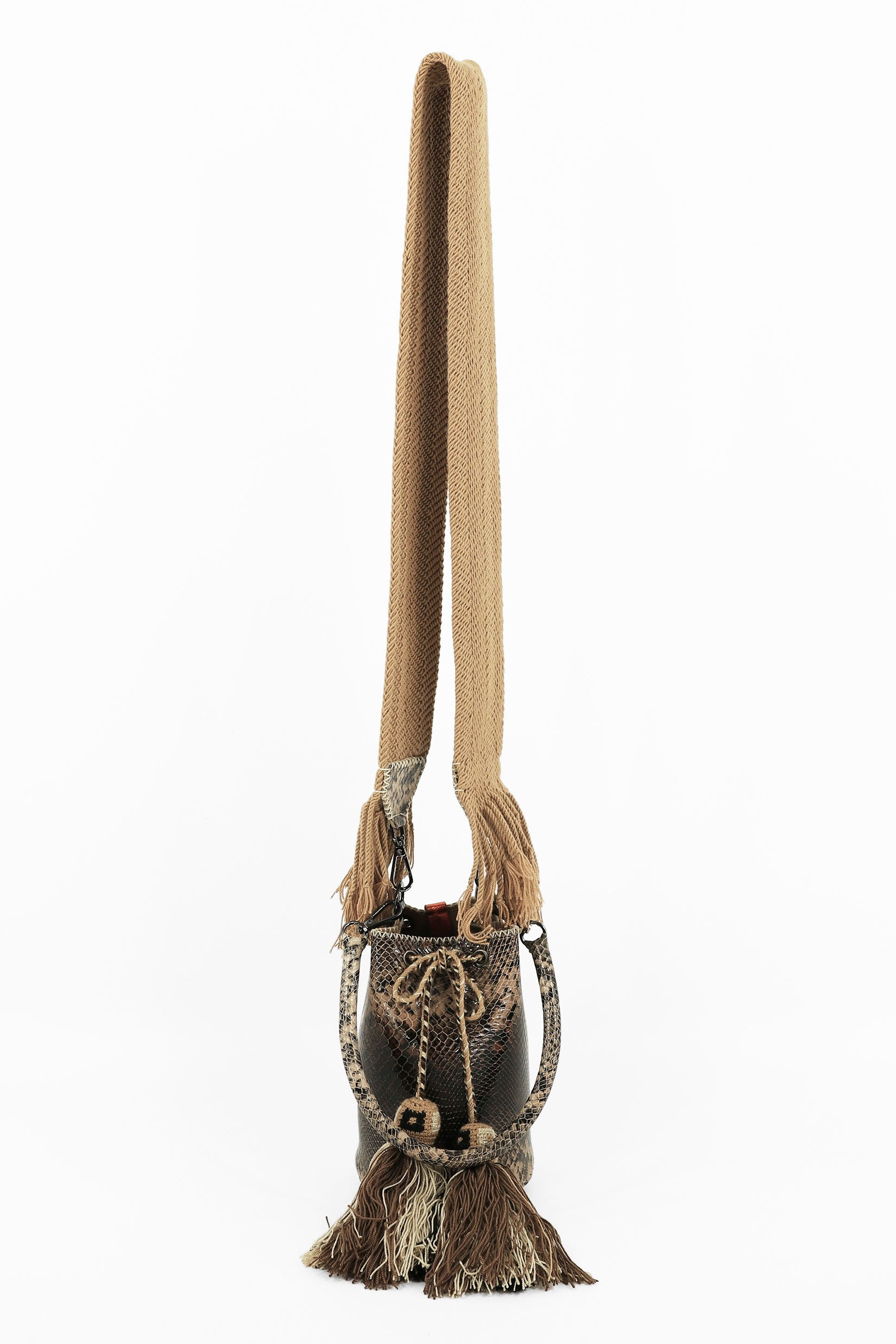 APÜNÜ BUCKET BAG X-SMALL / PYTHON DRK BRW - BEIGE #360023