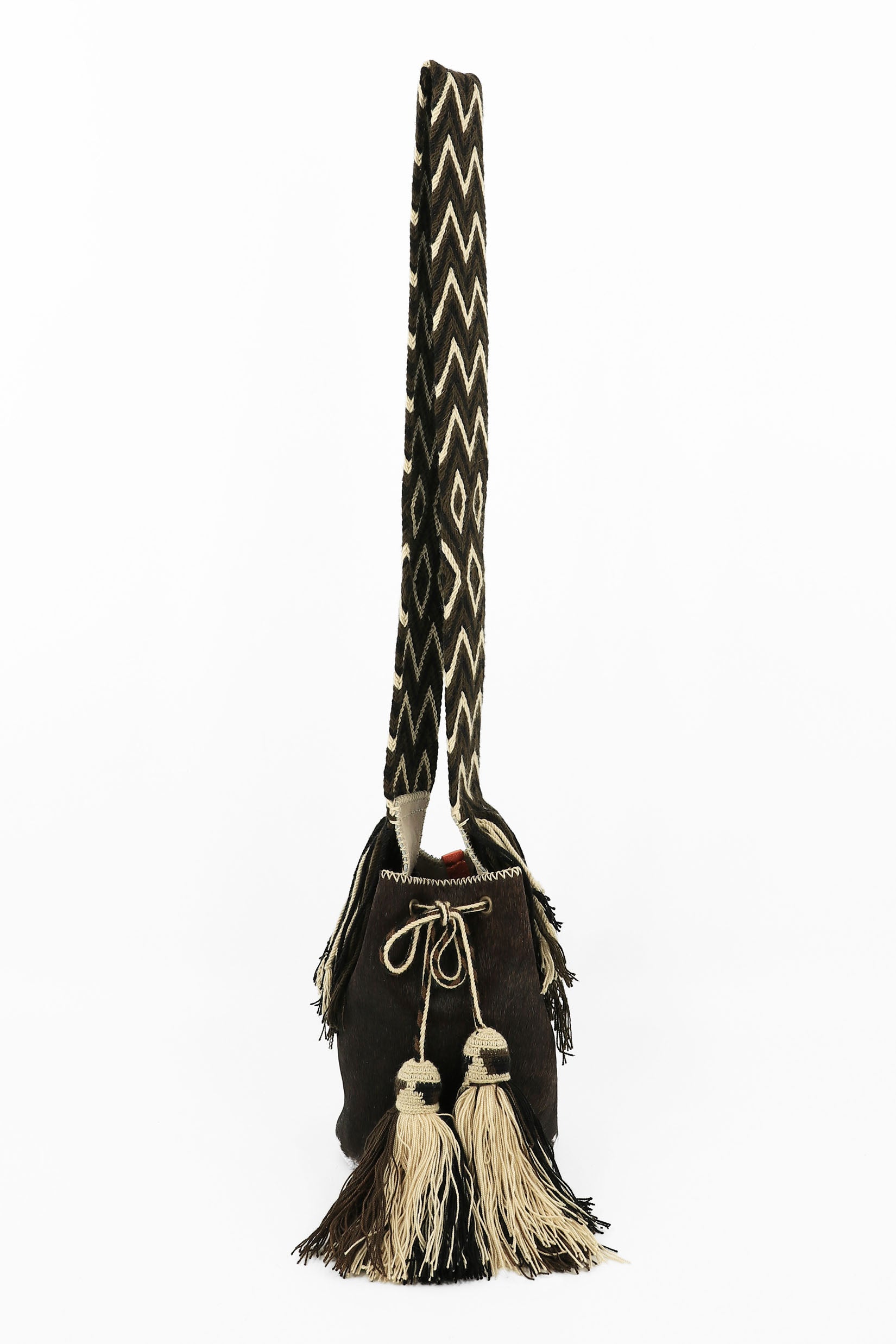 APÜNÜ BUCKET BAG SMALL FURRY / DRK BRW&WHI - BEIGE #130023