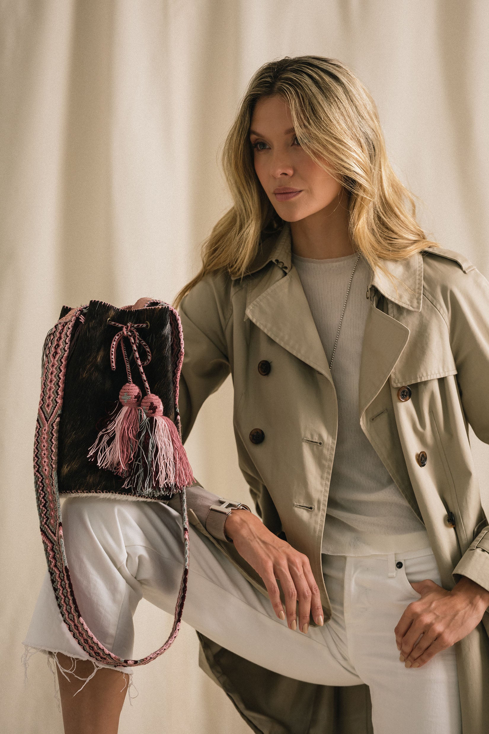 APÜNÜ BUCKET BAG LARGE FURRY / DRK BRW&WHI - PINK #100020