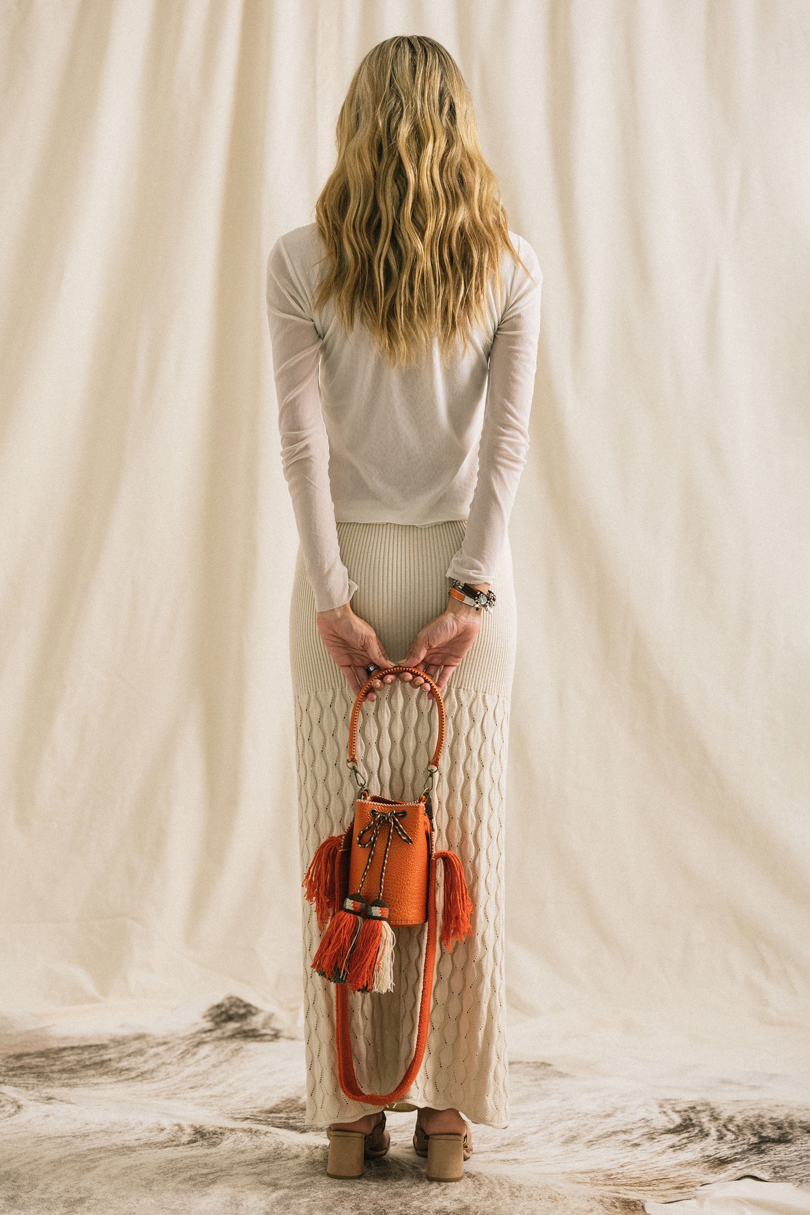 APÜNÜ BUCKET BAG X-SMALL CROCO / ORANGE - ORANGE #360013