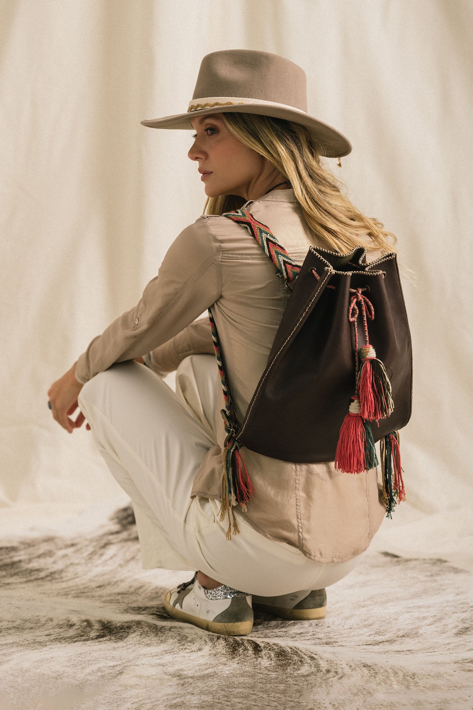 USULU'U BACK PACK LARGE / DRK BRW - DRK TAUPE #280004