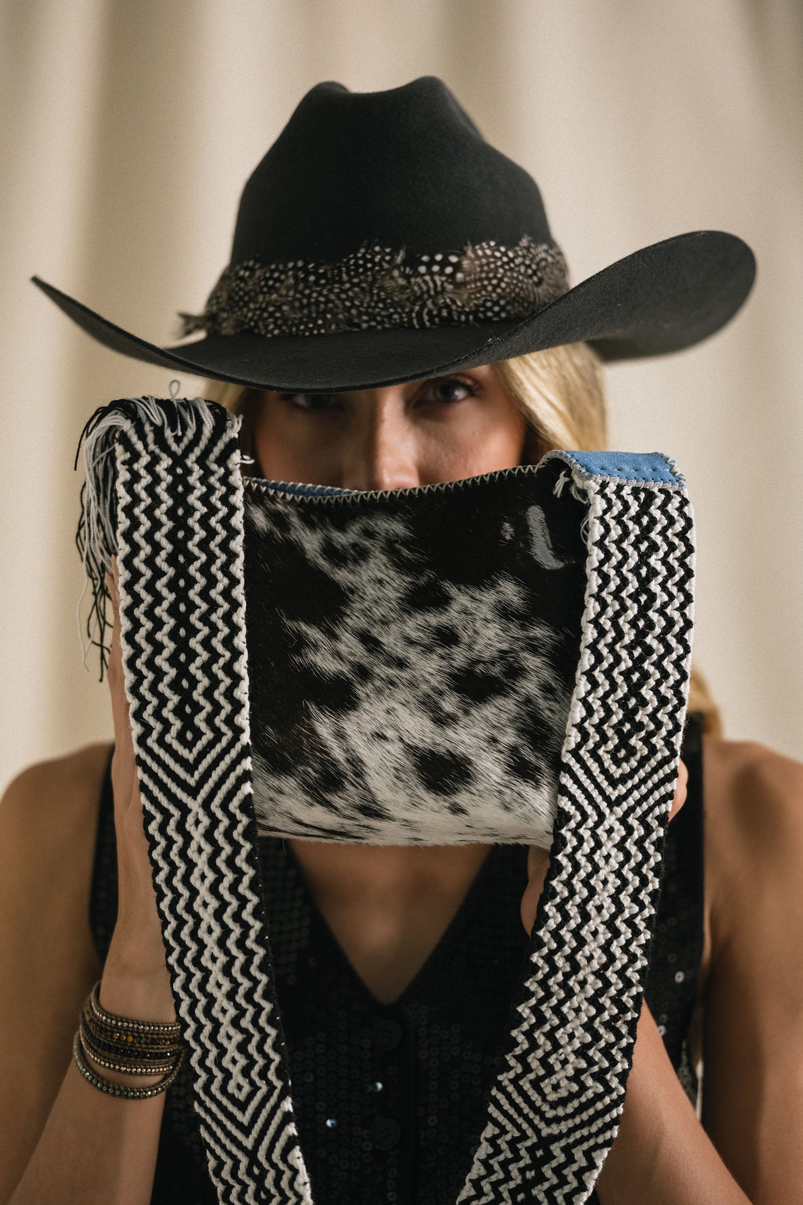 PIAMA TOTE BAG SMALL FURRY / BLK&WHI - BB BLUE #230010