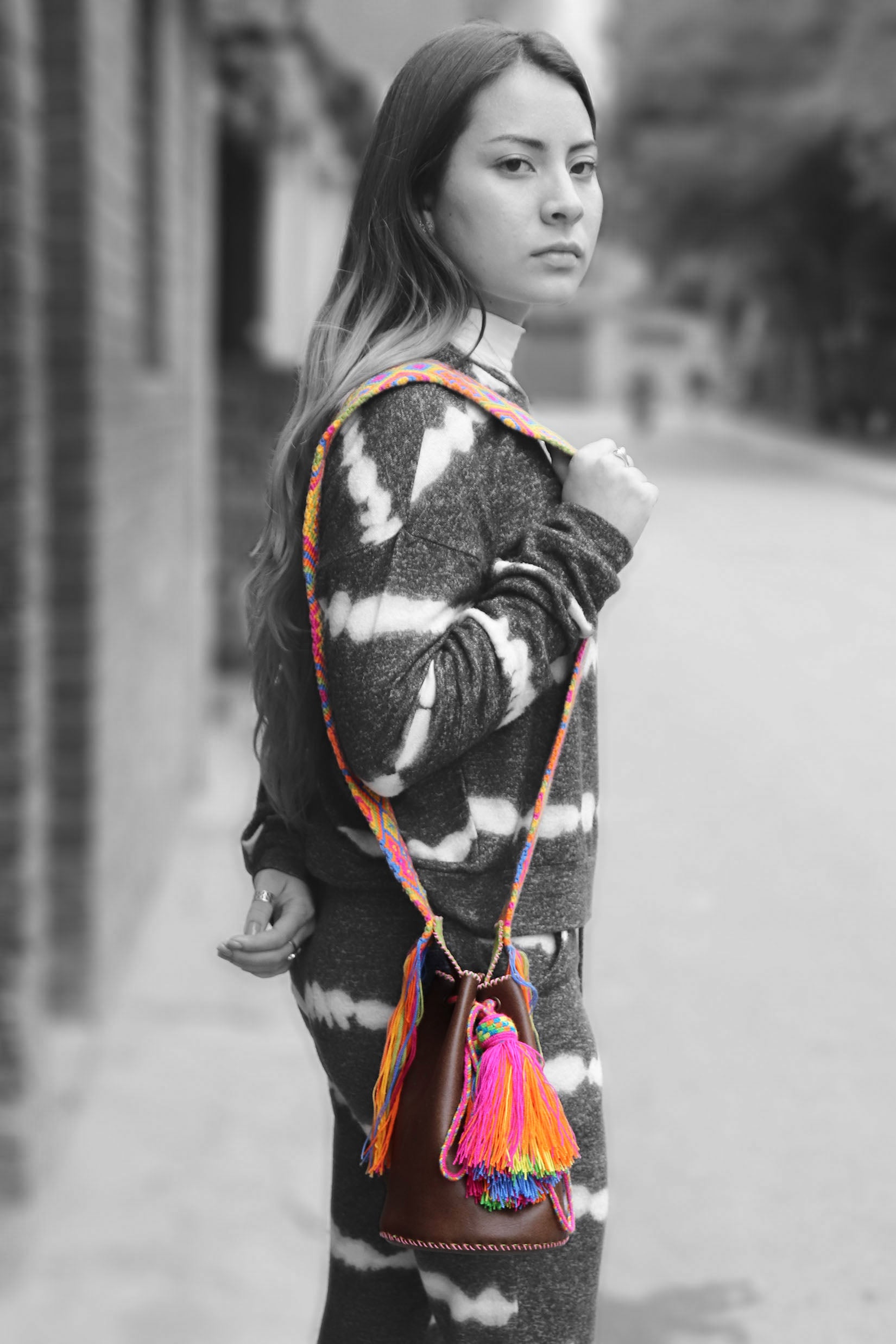 APÜNÜ BUCKET BAG SMALL / DARK BRW - APPLE GREEN #120007