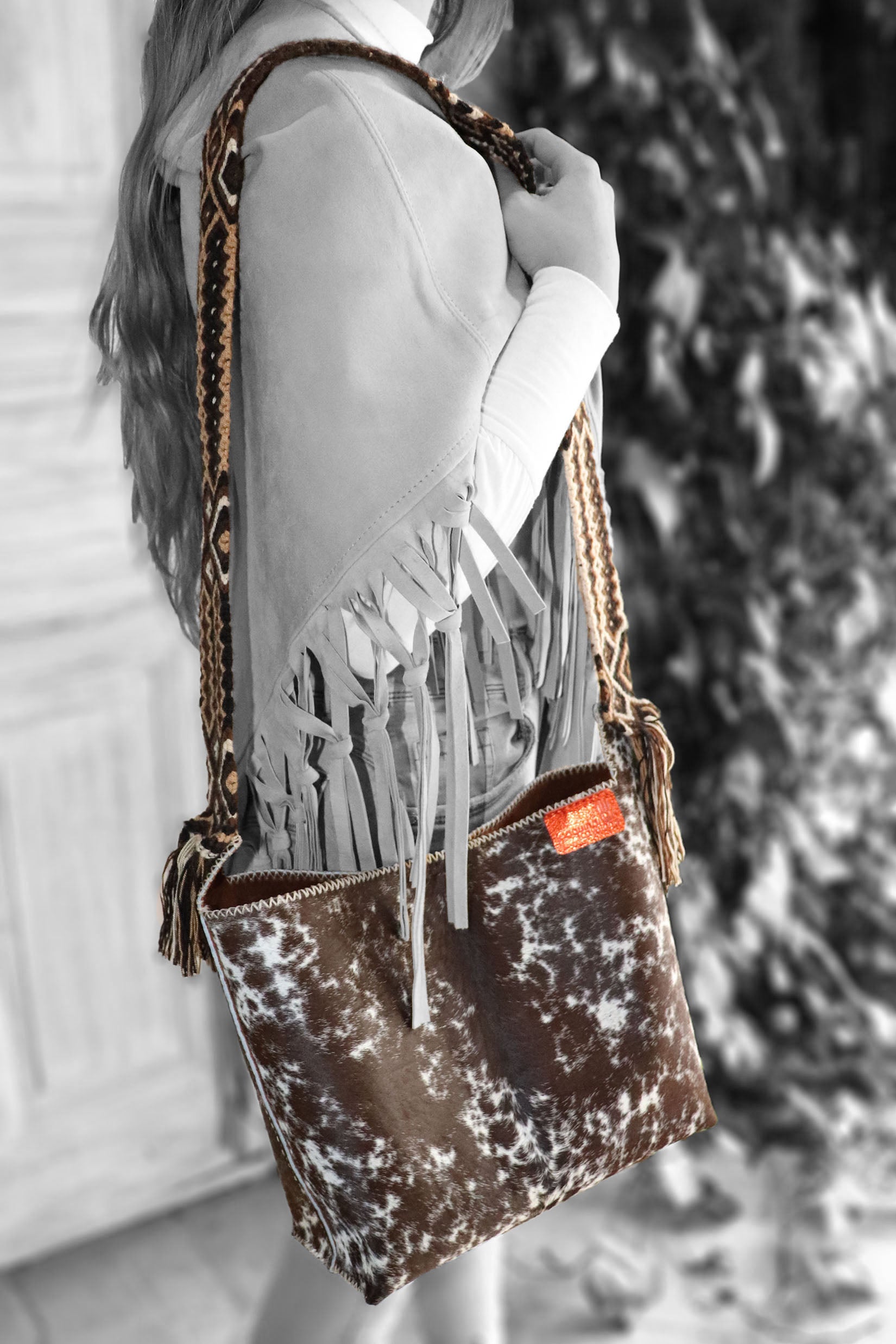 PIAMA TOTE BAG MEDIUM FURRY / DRK BRW&WH - DRK BRW #210007