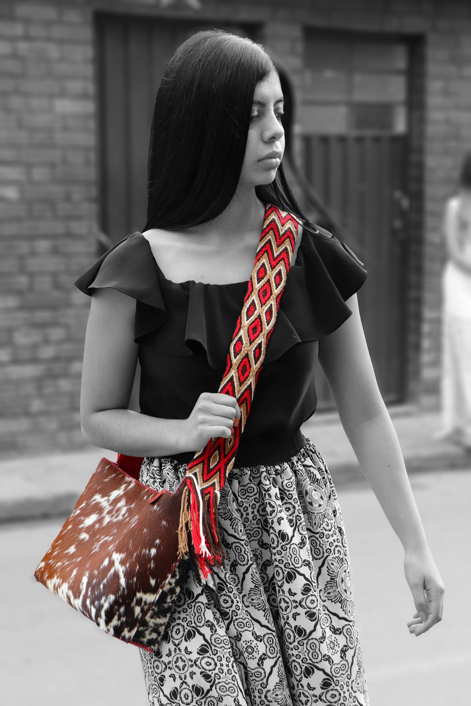 PIAMA TOTE BAG MEDIUM FURRY / CARM-BLK&WH - RED #210006