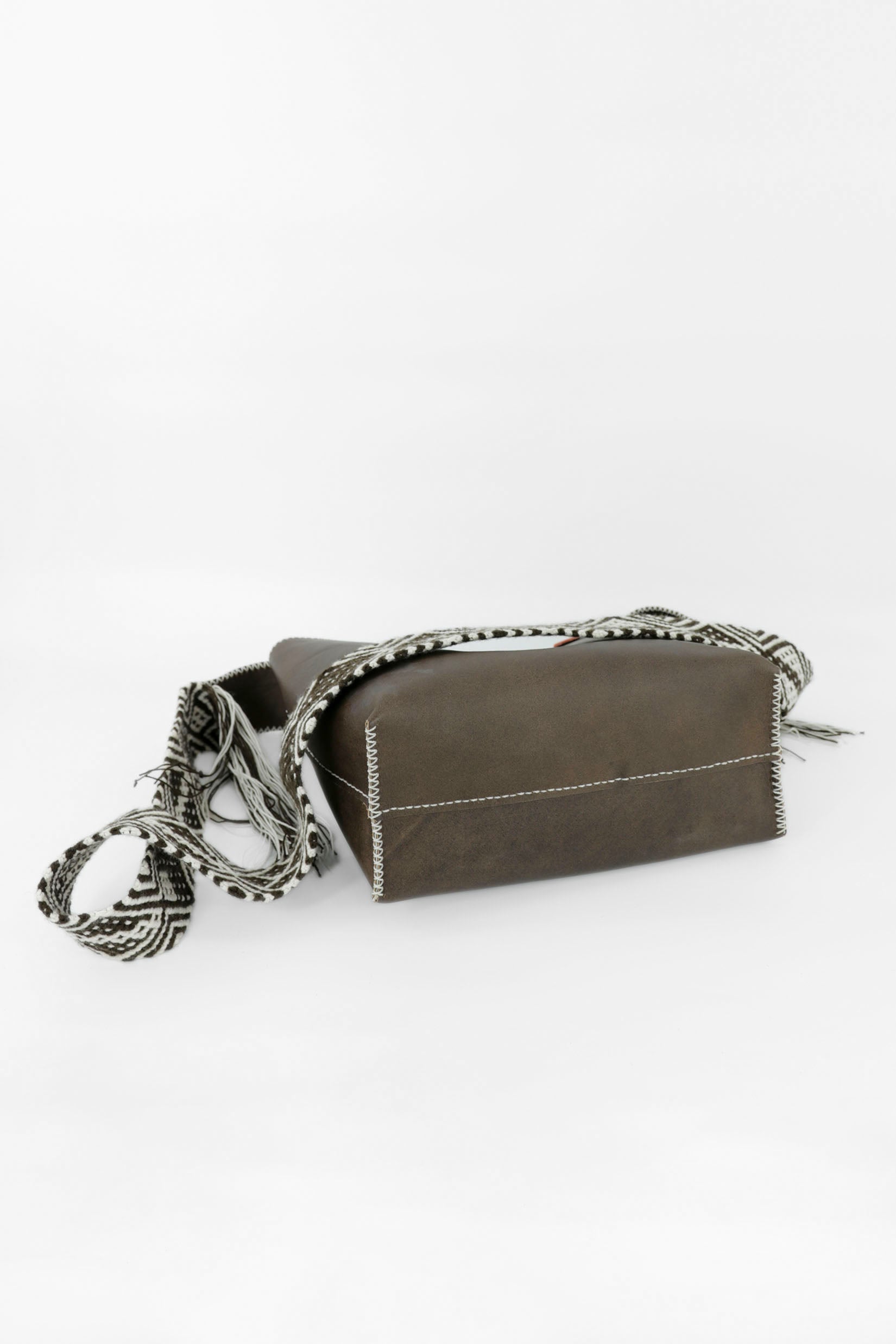 PIAMA TOTE BAG MEDIUM / DRK BRW - BEIGE #200001