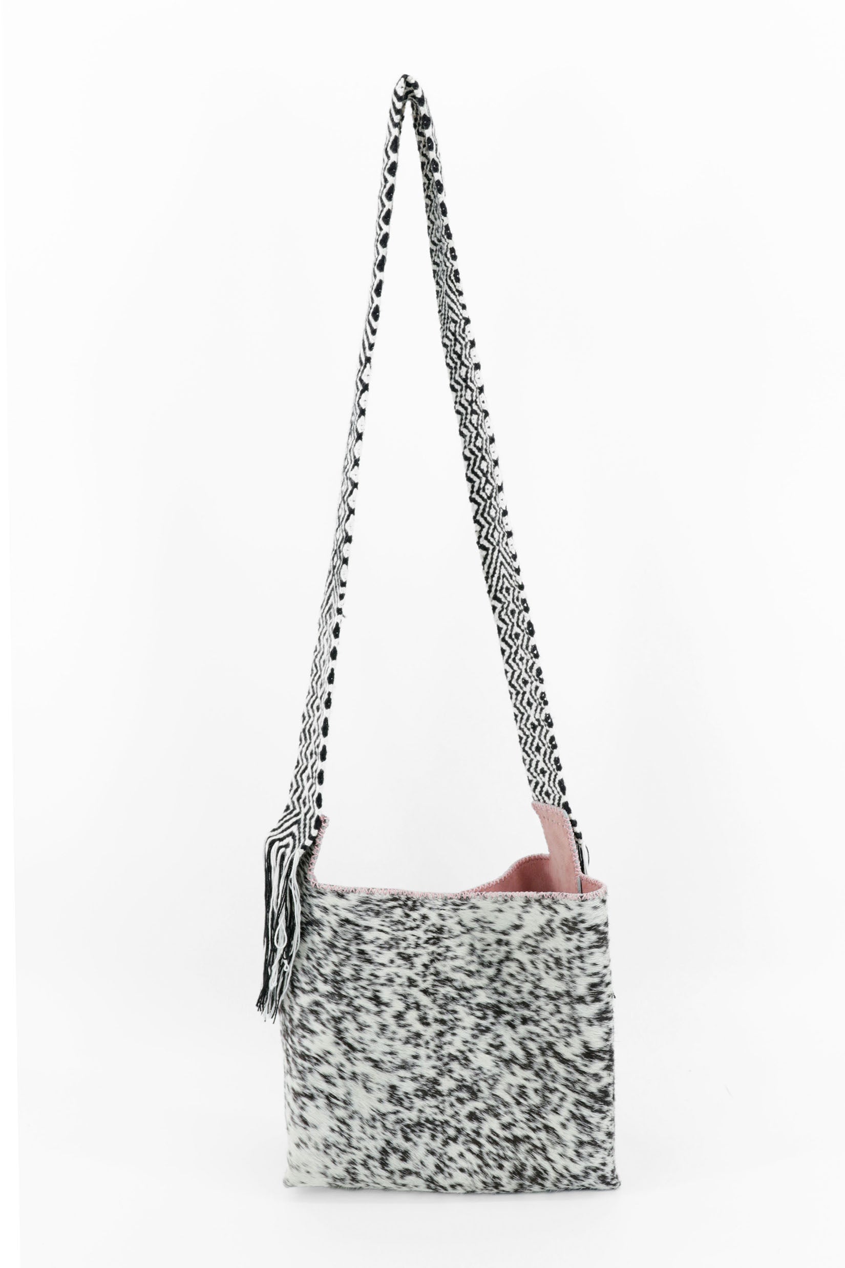 PIAMA TOTE BAG MEDIUM FURRY / BLK&WH - BB PINK #210012